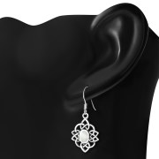Mother of Pearl Celtic Knot Silver Earrings - e397